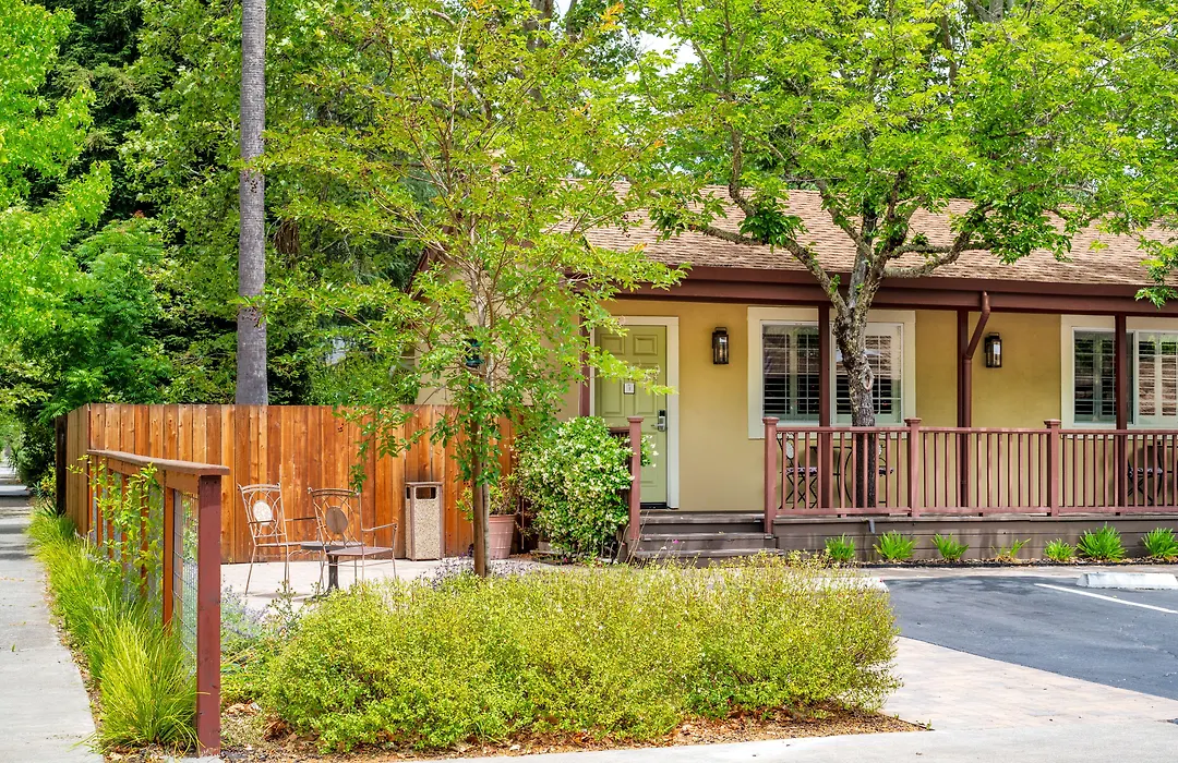 The Inn On Pine-1