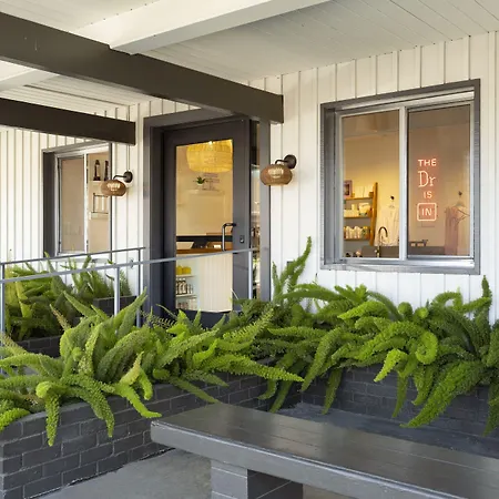 Dr Wilkinsons Backyard Resort And Mineral Springs, A Member Of Design Hotels-2